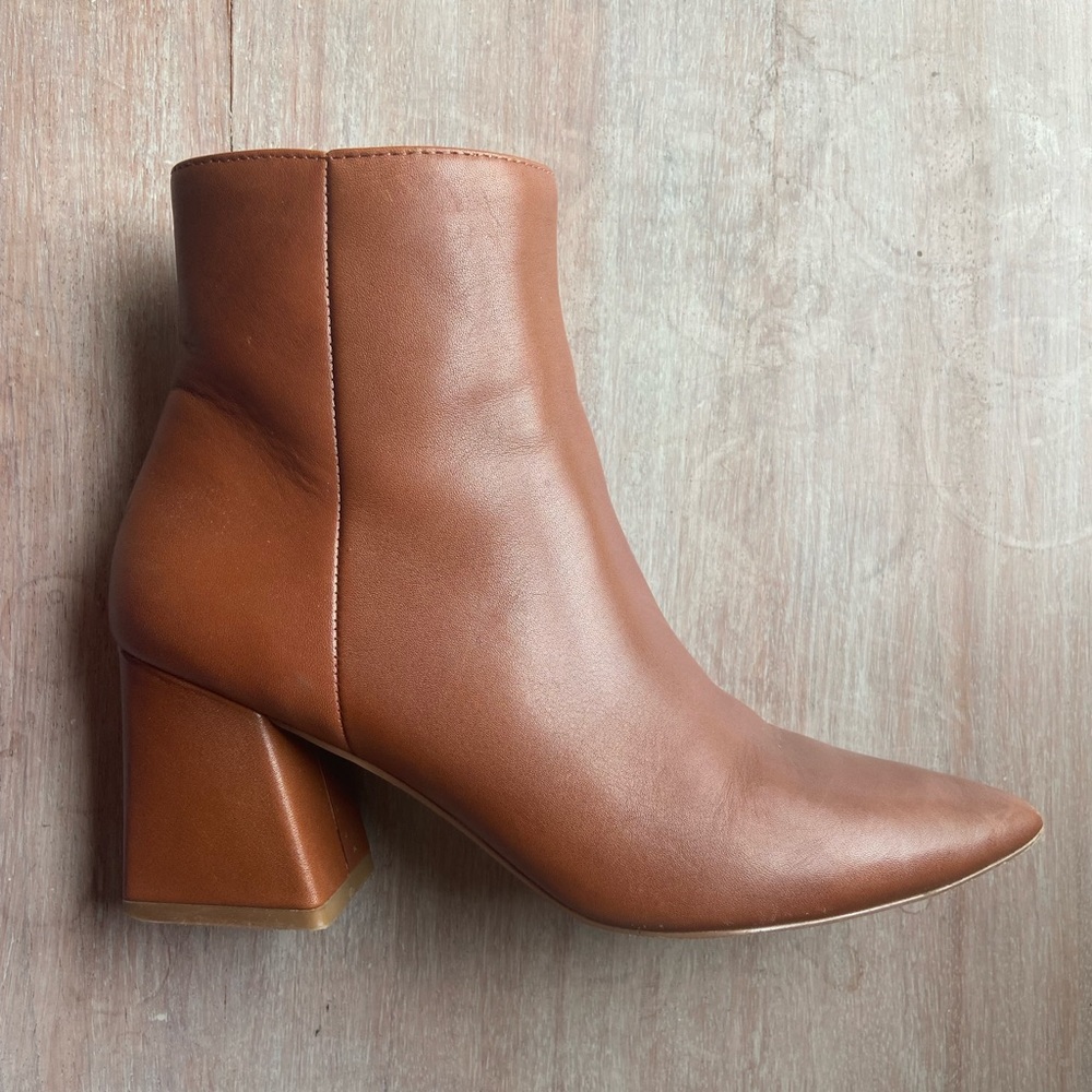 Steve Madden Women’s Size 8 Ankle Boots in Cognac